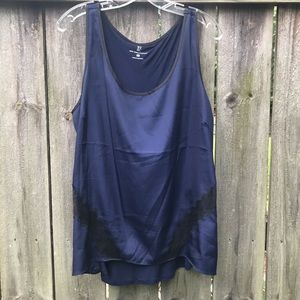 Women’s NY&Co Navy & Black Tank